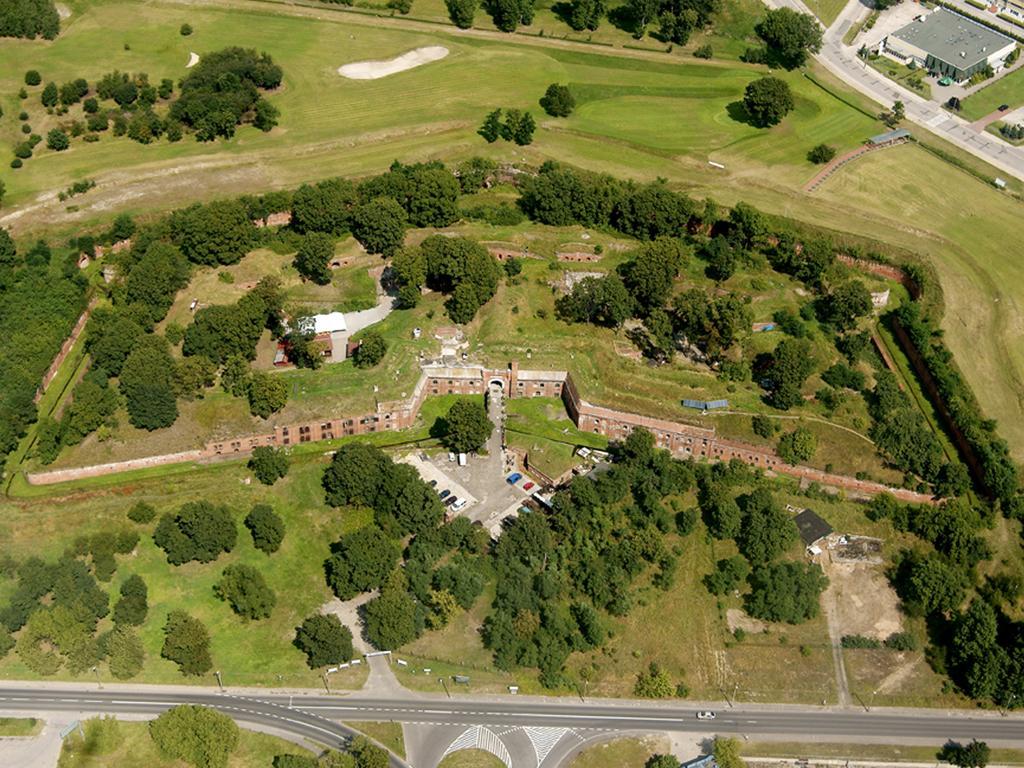 Twierdza Torun - Fort IV Luaran gambar